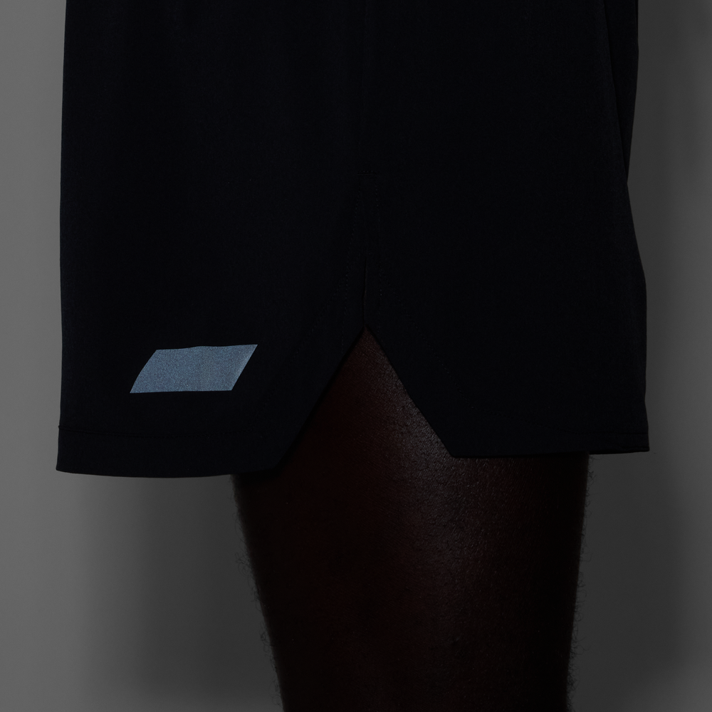 Pánske šortky New Balance MB6180TABK – čierné