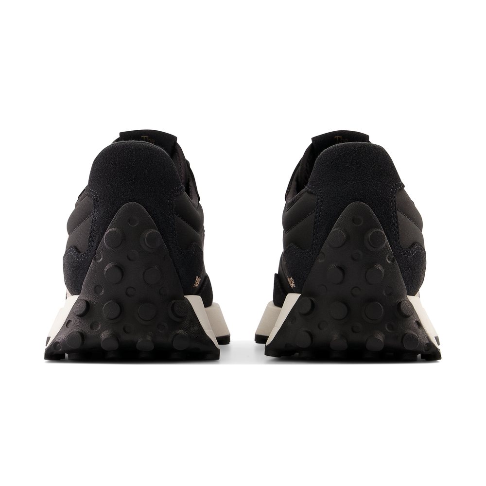 Dámske topánky New Balance WS327PH – čierne