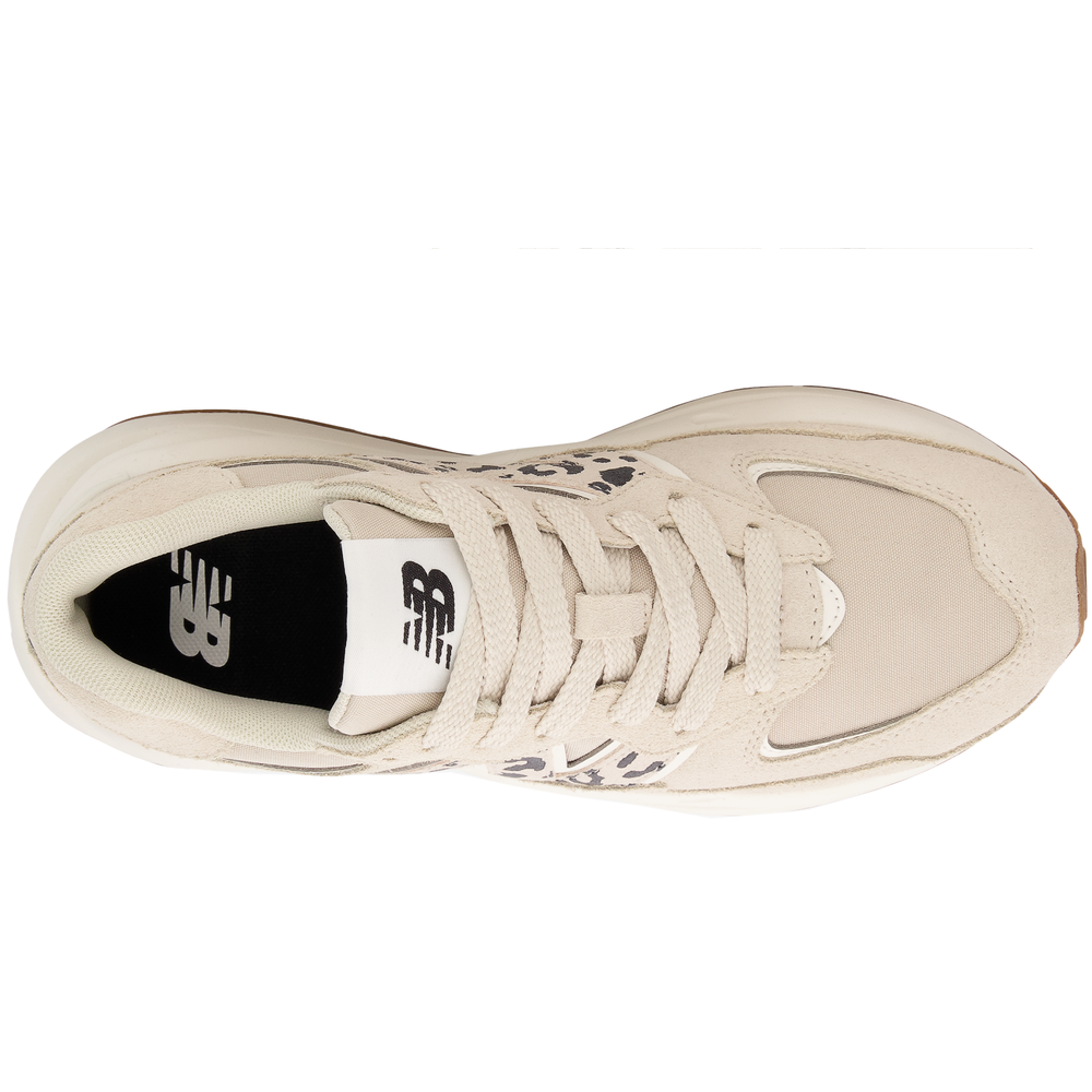 Dámske topánky New Balance W5740APB – béžové