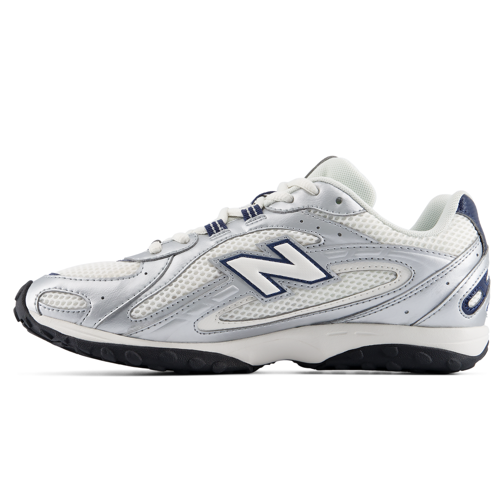 Dámske topánky New Balance U204LPC – striebro