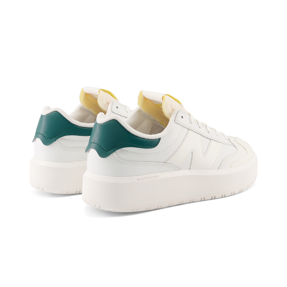 Topánky unisex New Balance CT302LF – biele