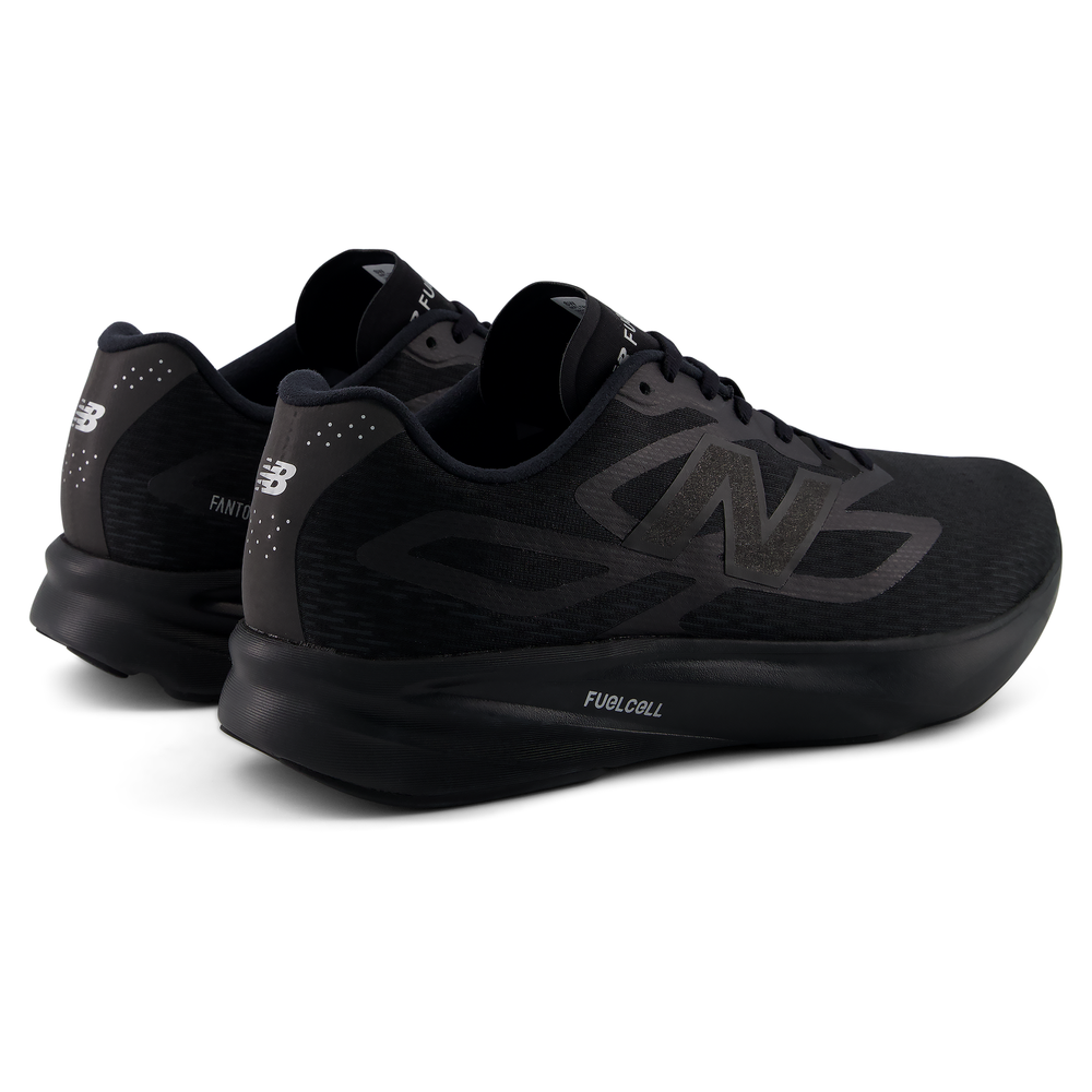 Pánske topánky New Balance Flite-R MFLTR8NR – čierné
