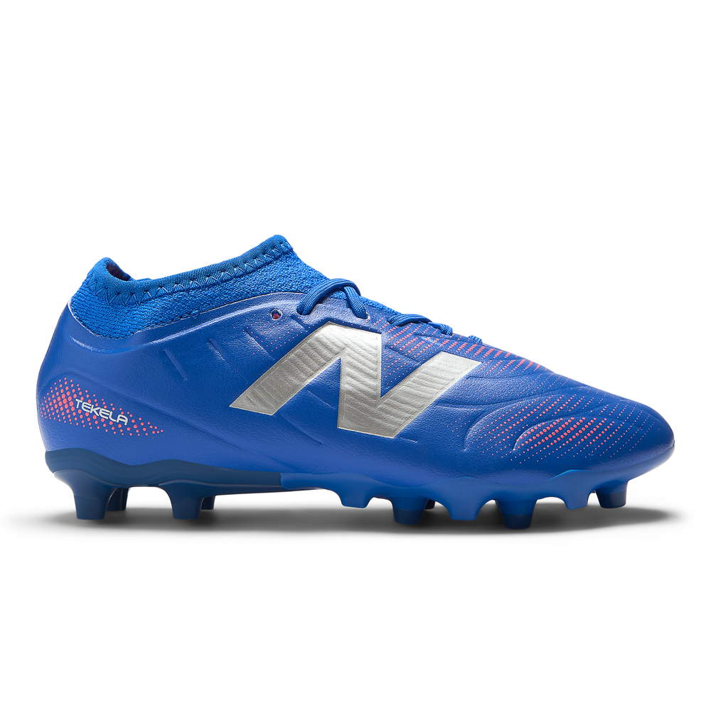 Futbalové topánky New Balance TEKELA TEAM LOW JNR FG SJT3FMP5 – modré