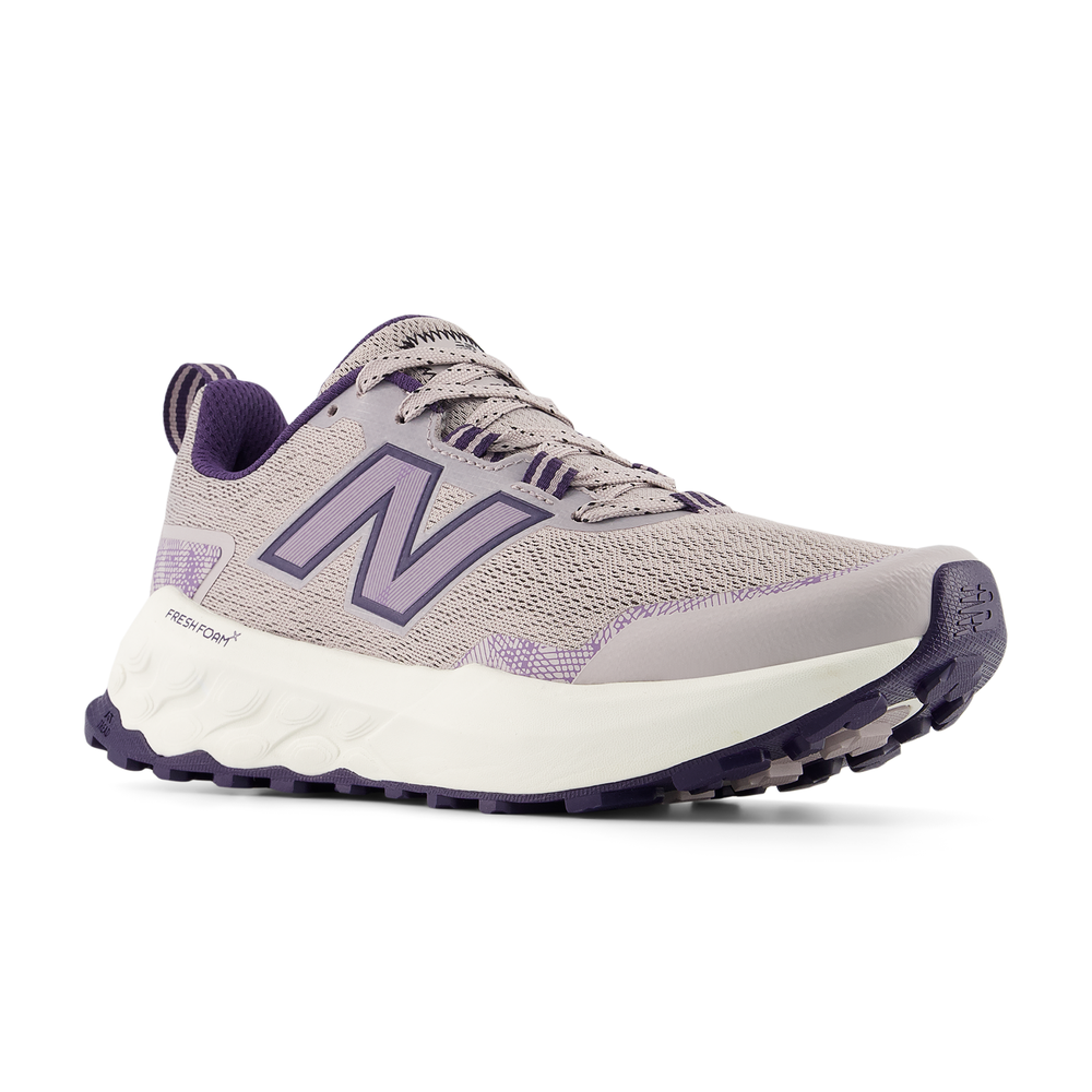 Dámske topánky New Balance Fresh Foam Garoé v2 WGARO9TS – béžové