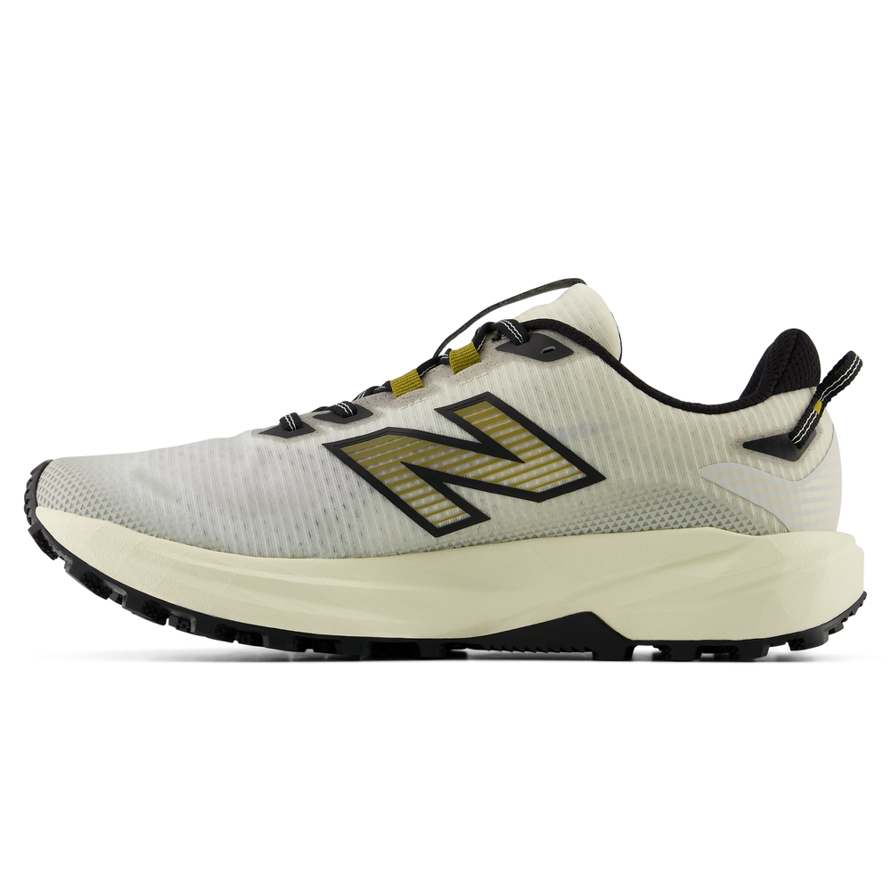 Pánske topánky New Balance FuelCell Rebel Trail MRBT8VW – béžové