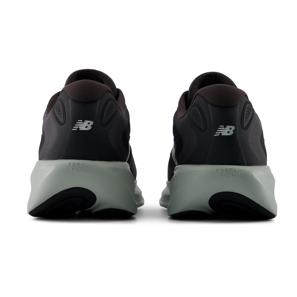 Pánske topánky New Balance Fresh Foam 680 v9 M680923 – čierné