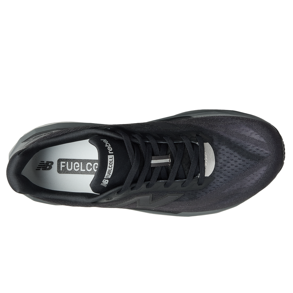 Pánske topánky New Balance FuelCell Rebel v5 MFCXLC5 – čierné