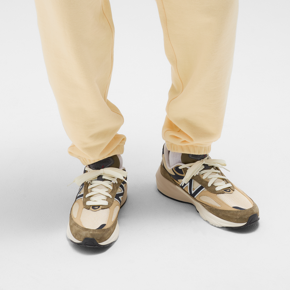 Pánske nohavice New Balance MADE in USA MP43547CAU – žlté