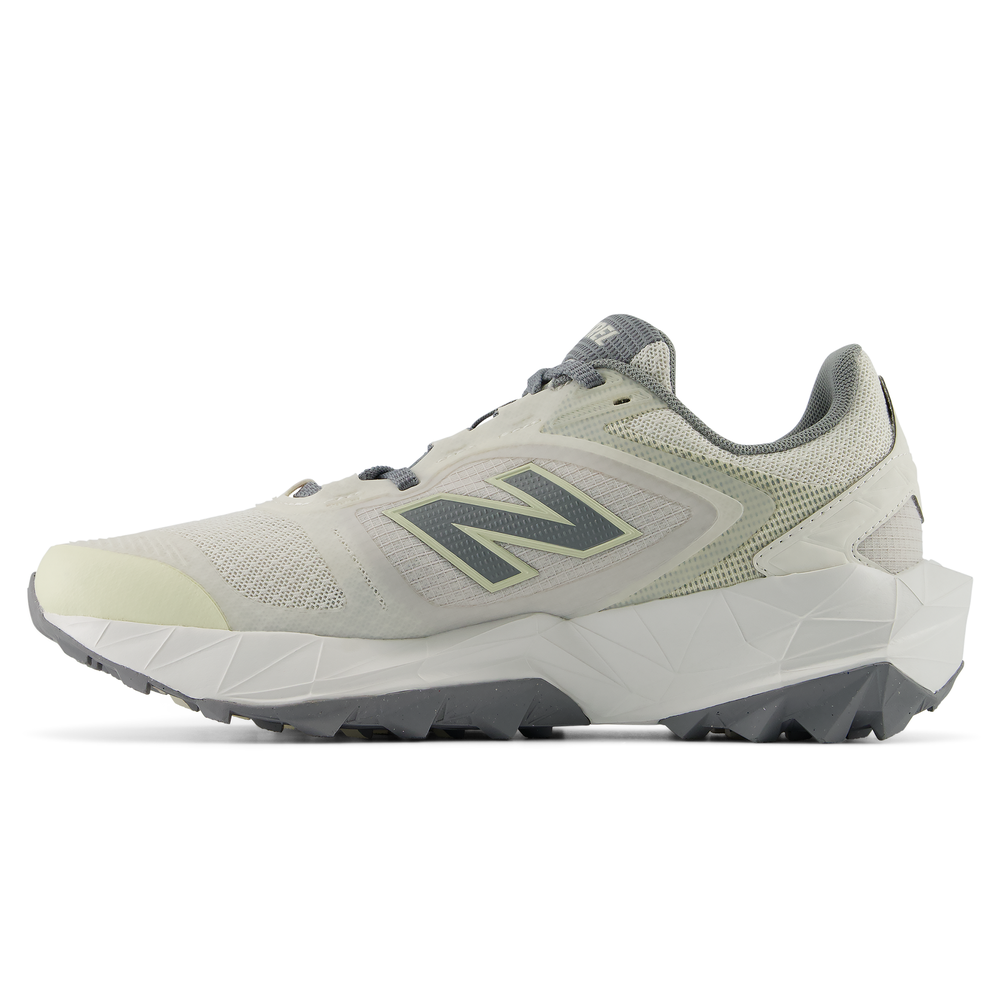 Dámske topánky New Balance DynaSoft Nitrel Utility WTTRU3KJ – sivé