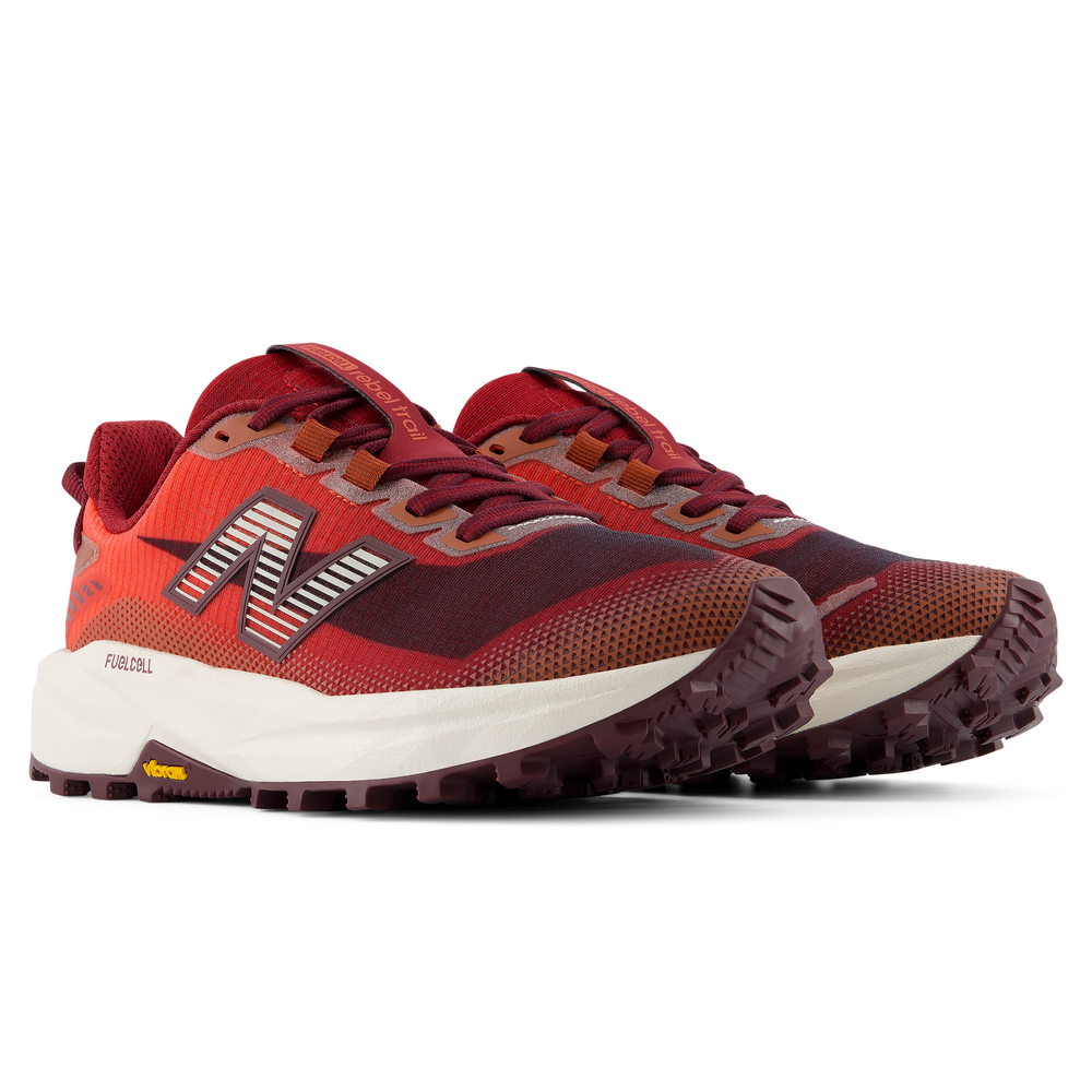 Dámske topánky New Balance FuelCell Rebel Trail WRBT2MF – červené
