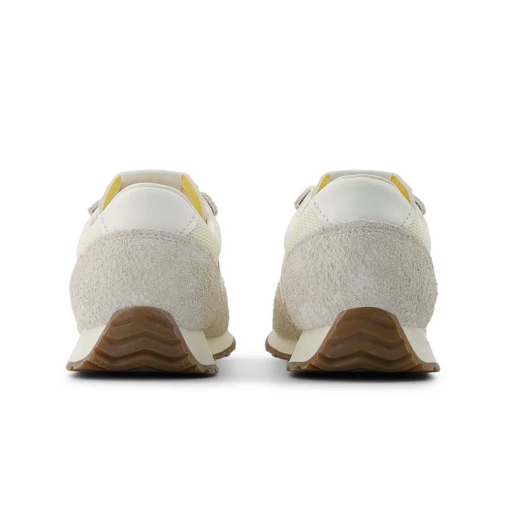 Unisex topánky New Balance U471KAB – béžové