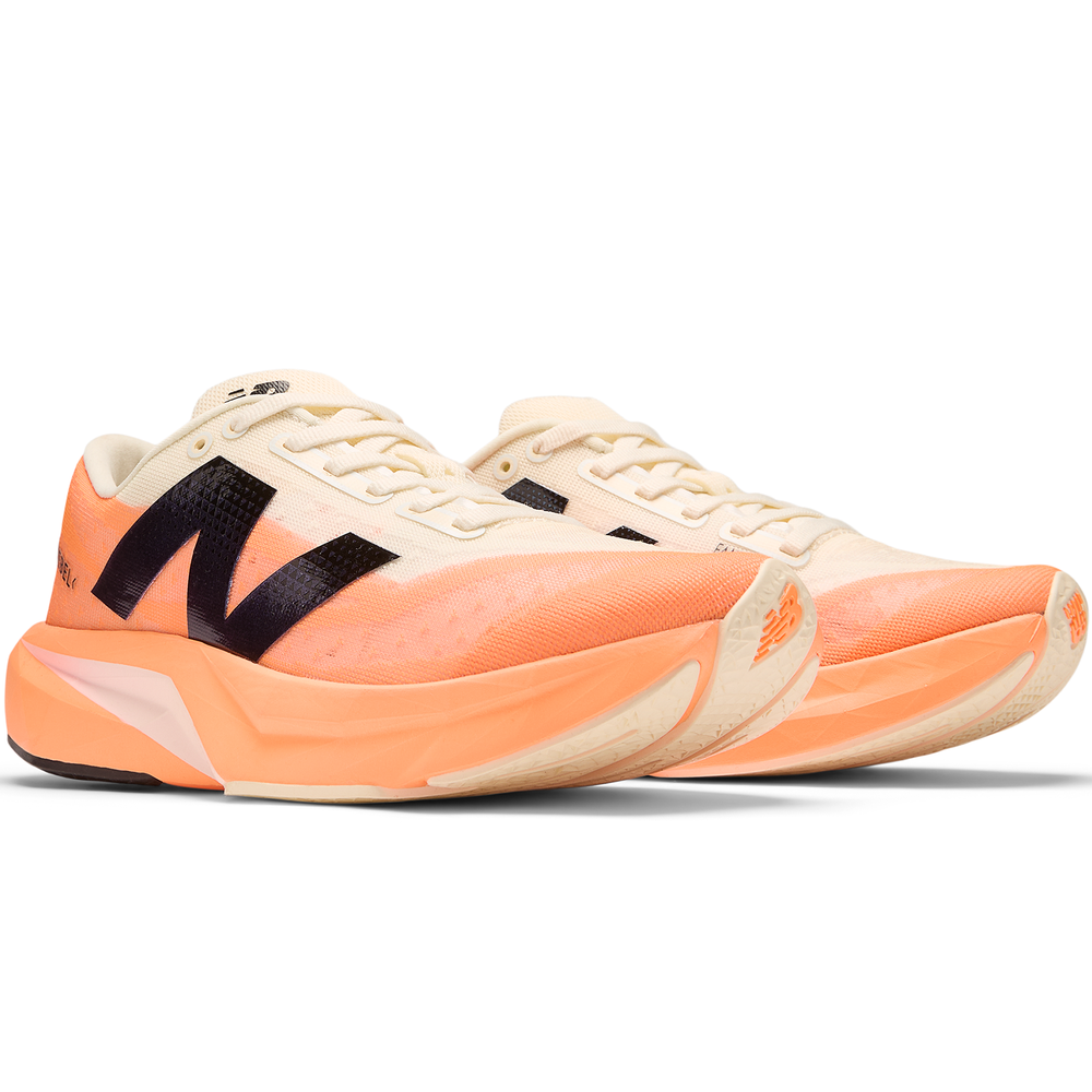 Dámske topánky New Balance FuelCell Rebel v4 WFCXCC4 – oranžová