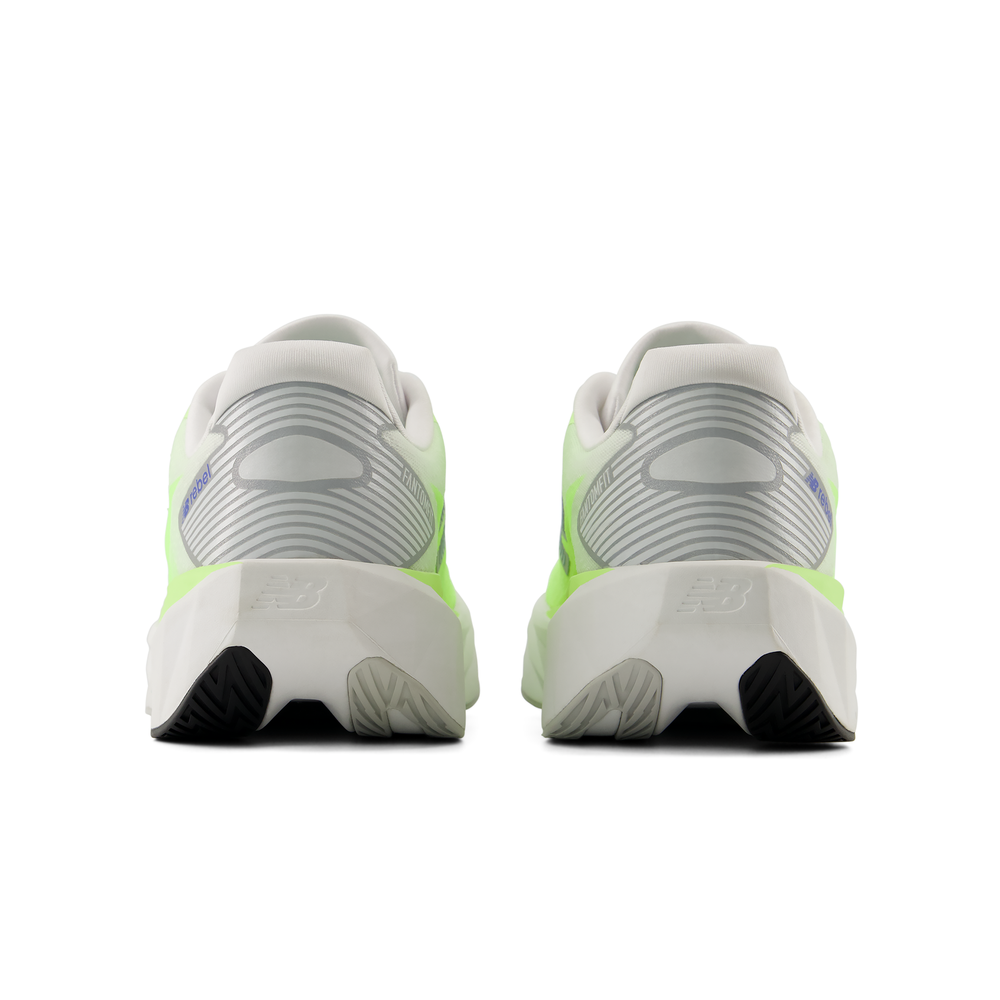 Pánske topánky New Balance FuelCell Rebel v5 MFCX6KQ – zelené