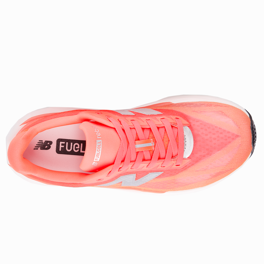 Dámske topánky New Balance FuelCell Rebel v5 WFCXL5A – oranžová