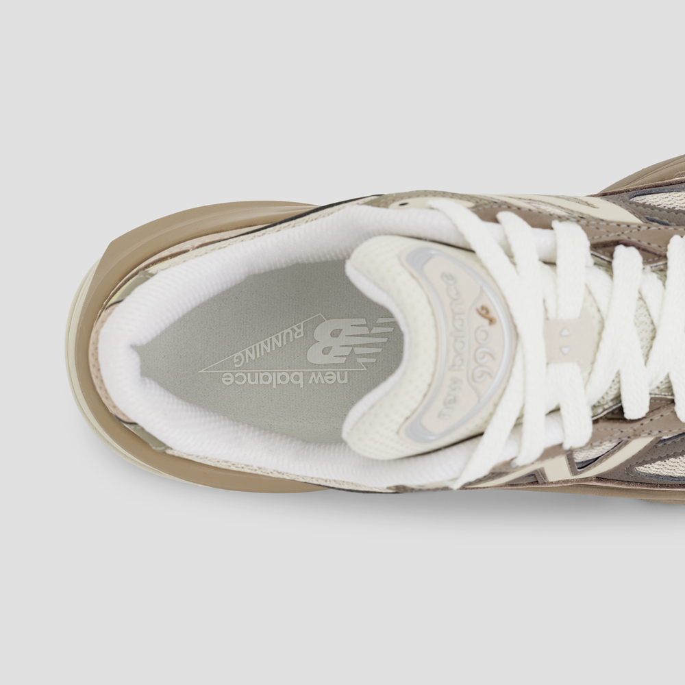 Unisex topánky New Balance U990SG6 – béžové