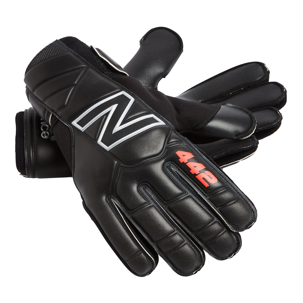 Brankárske rukavice New Balance GK23003MBSI – čierné