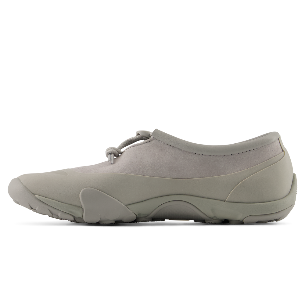 Unisex topánky New Balance Minimus MT10T8WQ – sivé