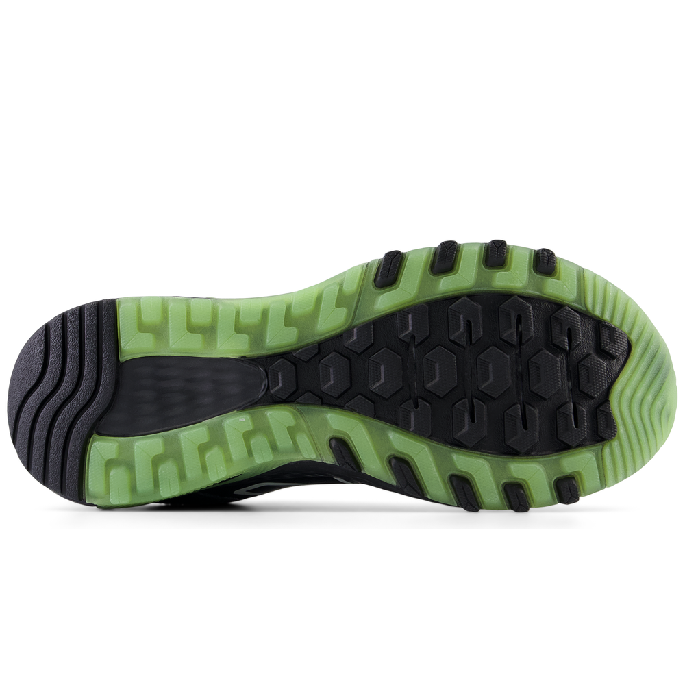 Pánske topánky New Balance MT410GK8 – čierné