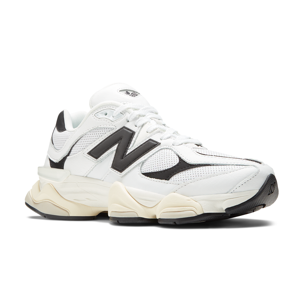 Topánky unisex New Balance U9060AAB – biele