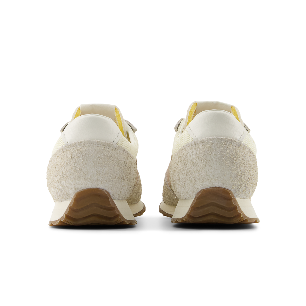 Unisex topánky New Balance U471KAA – béžové