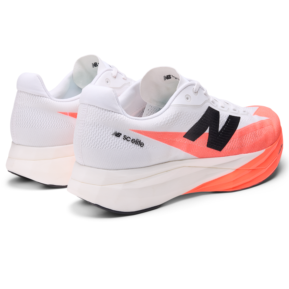 Topánky na behanie New Balance FuelCell SC Elite V5 MRCELLR5 – oranžová