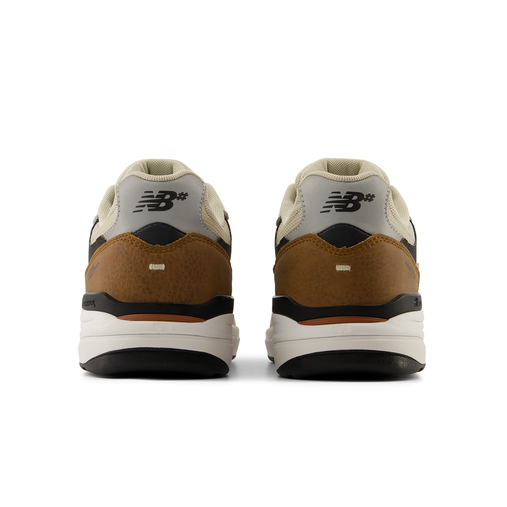 Pánske topánky New Balance Numeric UN933ONE – béžové