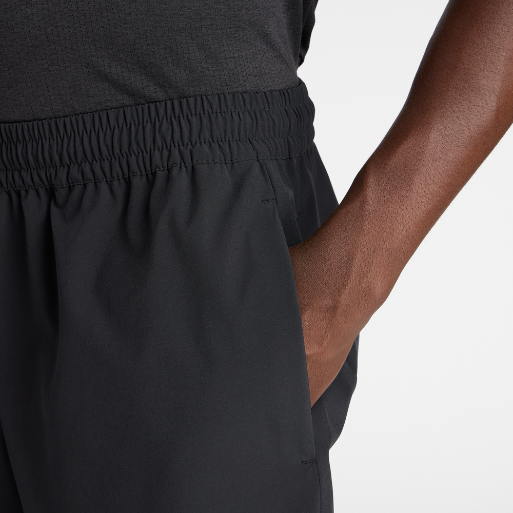 Pánske šortky New Balance MB6174CDBK – čierné