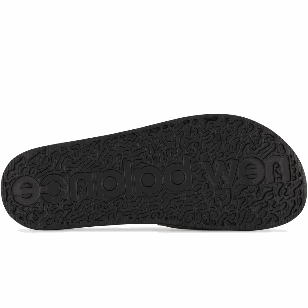 Šľapky New Balance SUF50TC1 – čierne