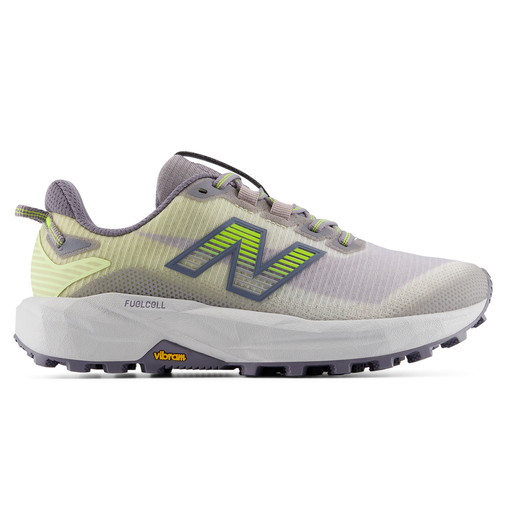 Dámske topánky New Balance FuelCell Rebel Trail WRBT675 – sivé