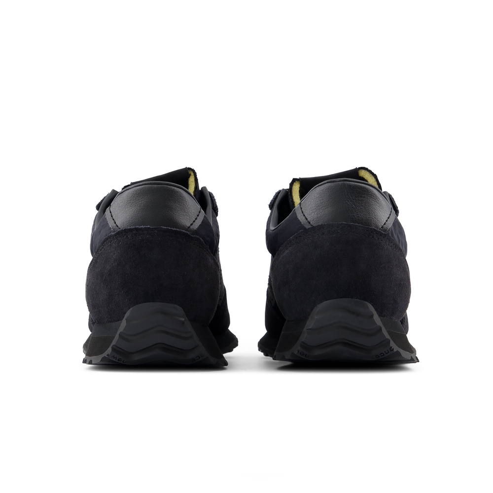 Unisex topánky New Balance U471345 – čierné