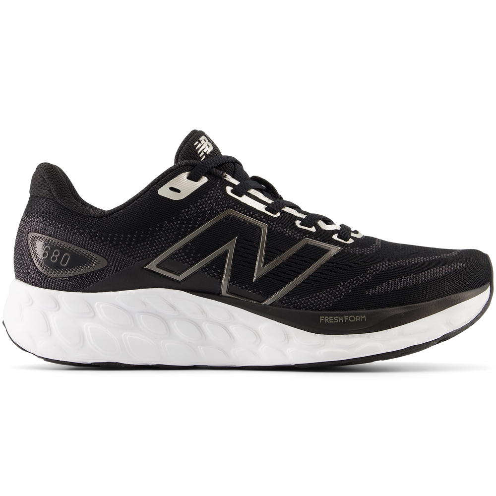 Dámske topánky New Balance Fresh Foam 680 v8 W680LK8 – čierné
