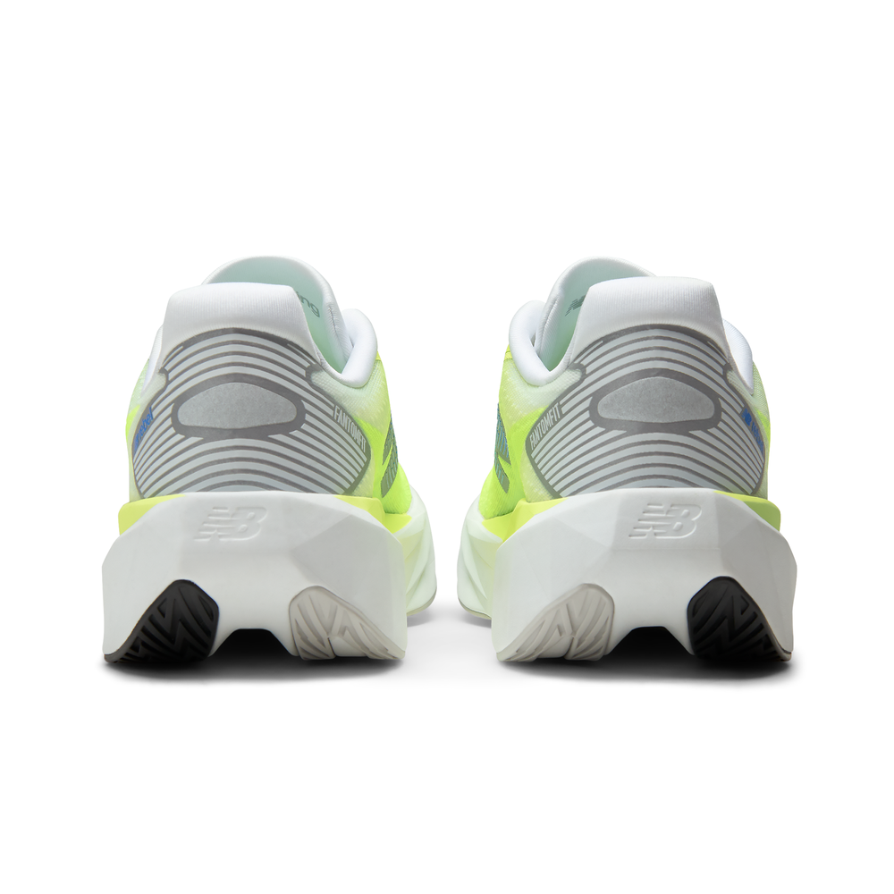 Dámske topánky New Balance FuelCell Rebel v5 WFCX513 – zelené