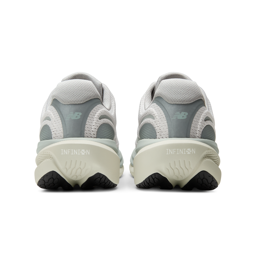Pánske topánky New Balance Infinion 1080 v15 M10801VU – sivé