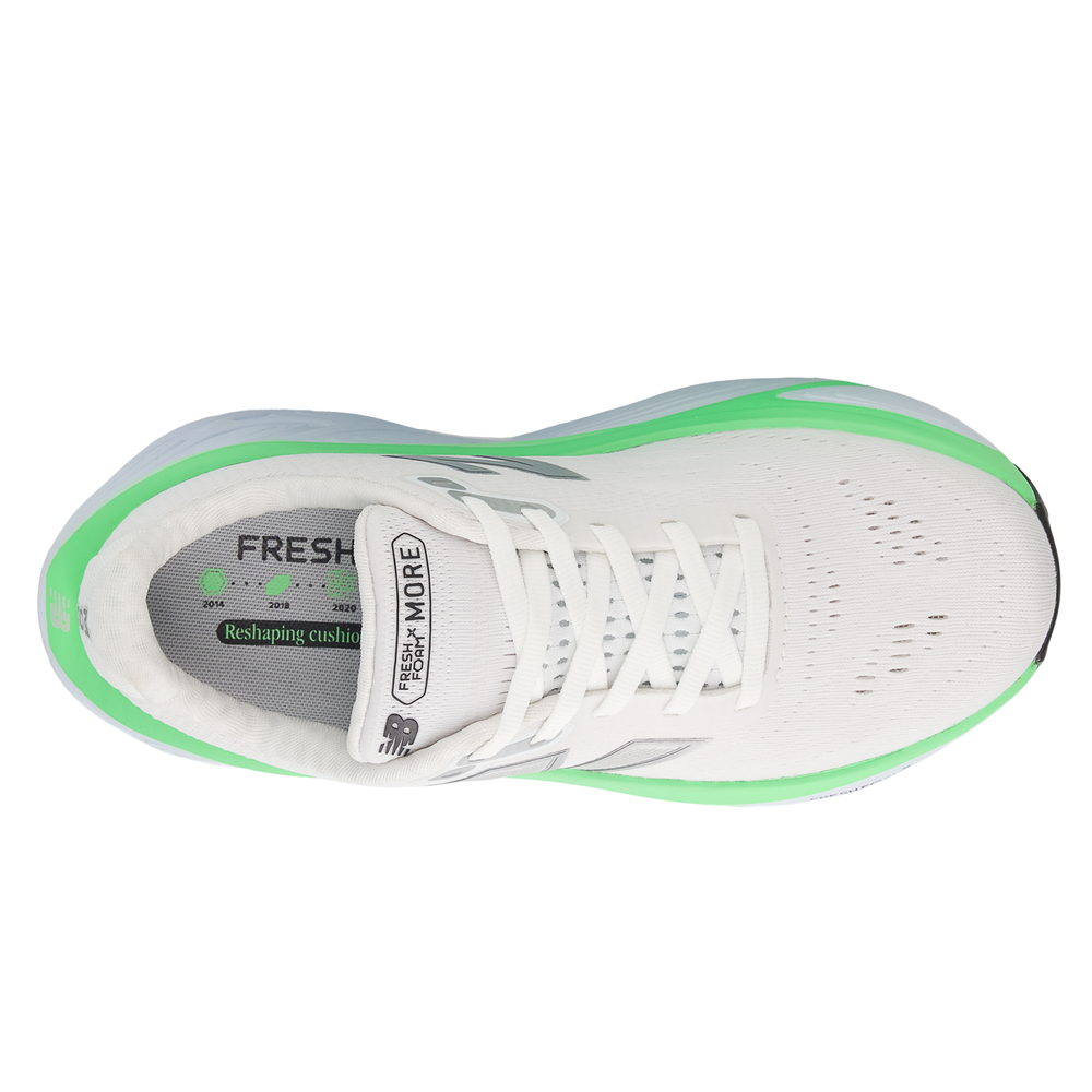Dámske topánky New Balance Fresh Foam x More v5 WMORCB5 – biele