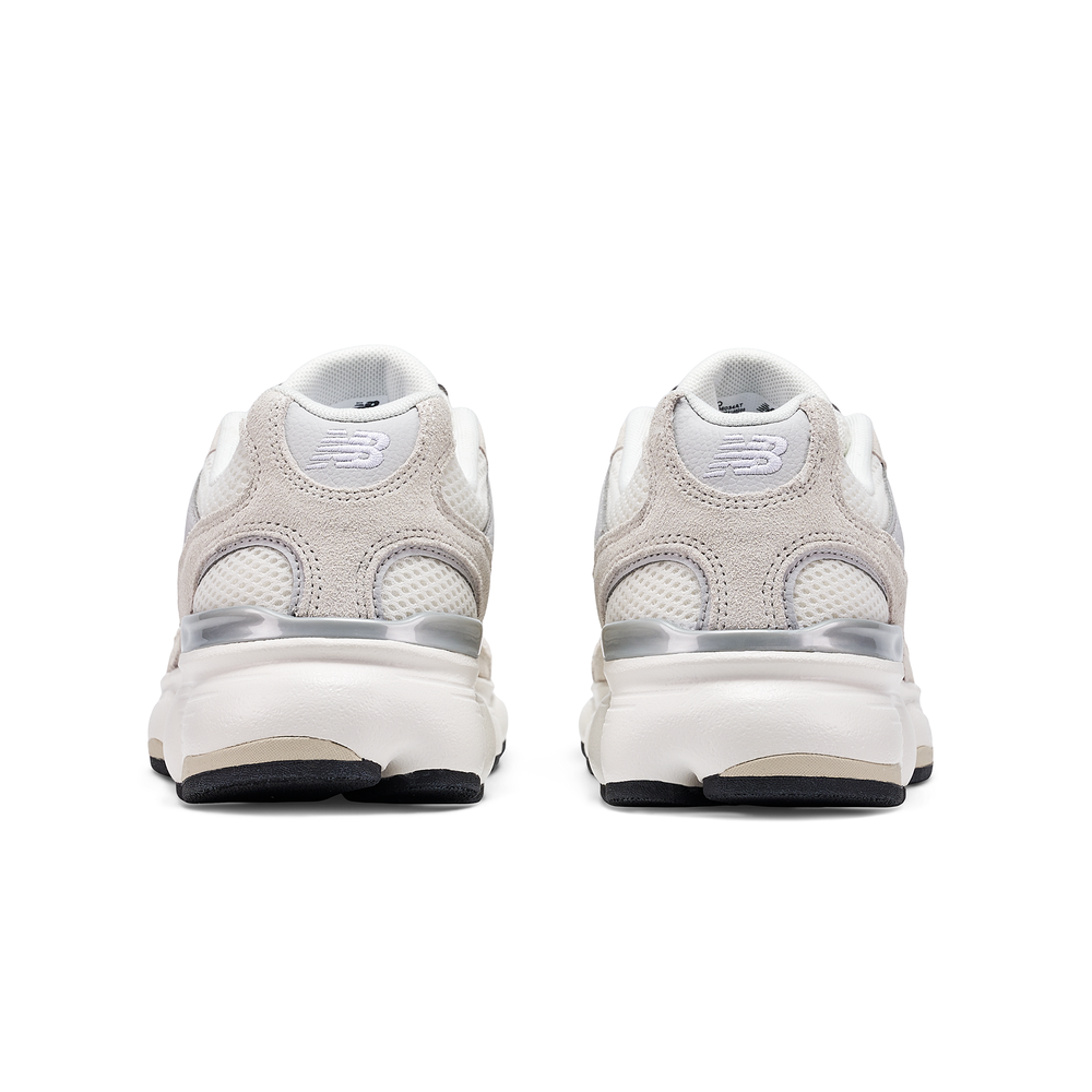 Unisex topánky New Balance M6034AT – béžové
