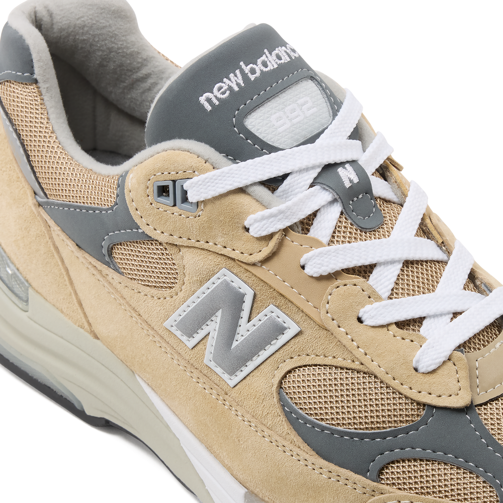 Unisex topánky New Balance U992TA - béžové