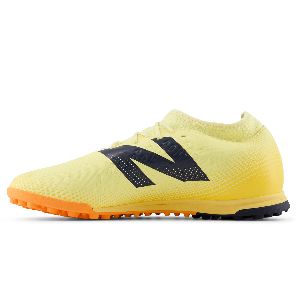 Pánske turfy New Balance TEKELA MAGIQUE TF V4+ ST3TJ45 – žlté