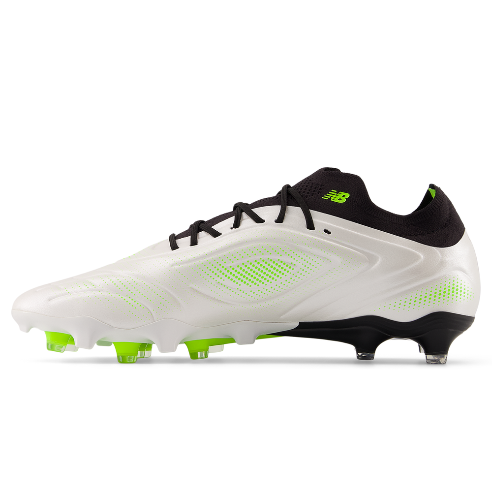 Pánske kopačky New Balance TEKELA PRO FG V5 ST2FLSP5 – biele