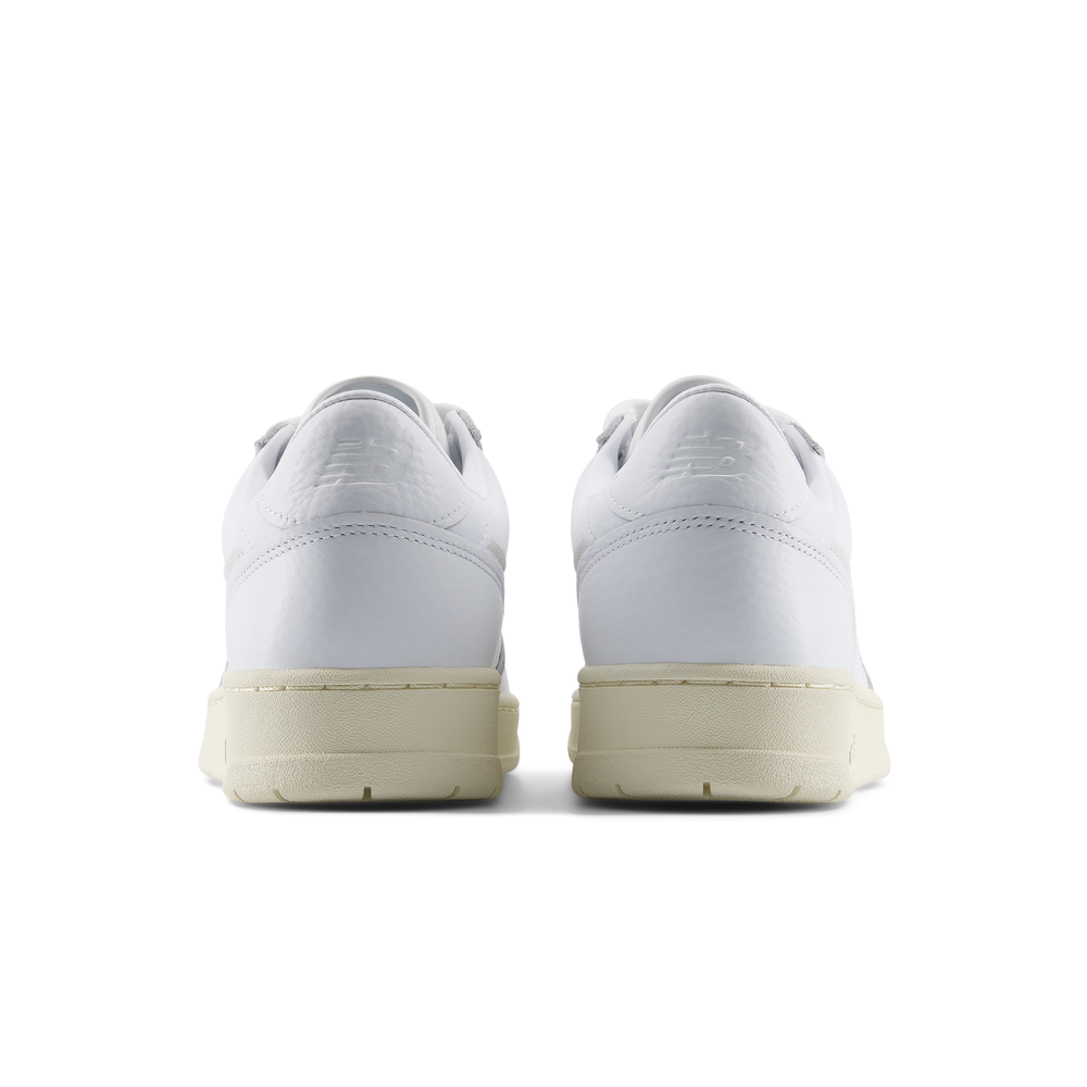 Topánky unisex New Balance U9506I0 – biele