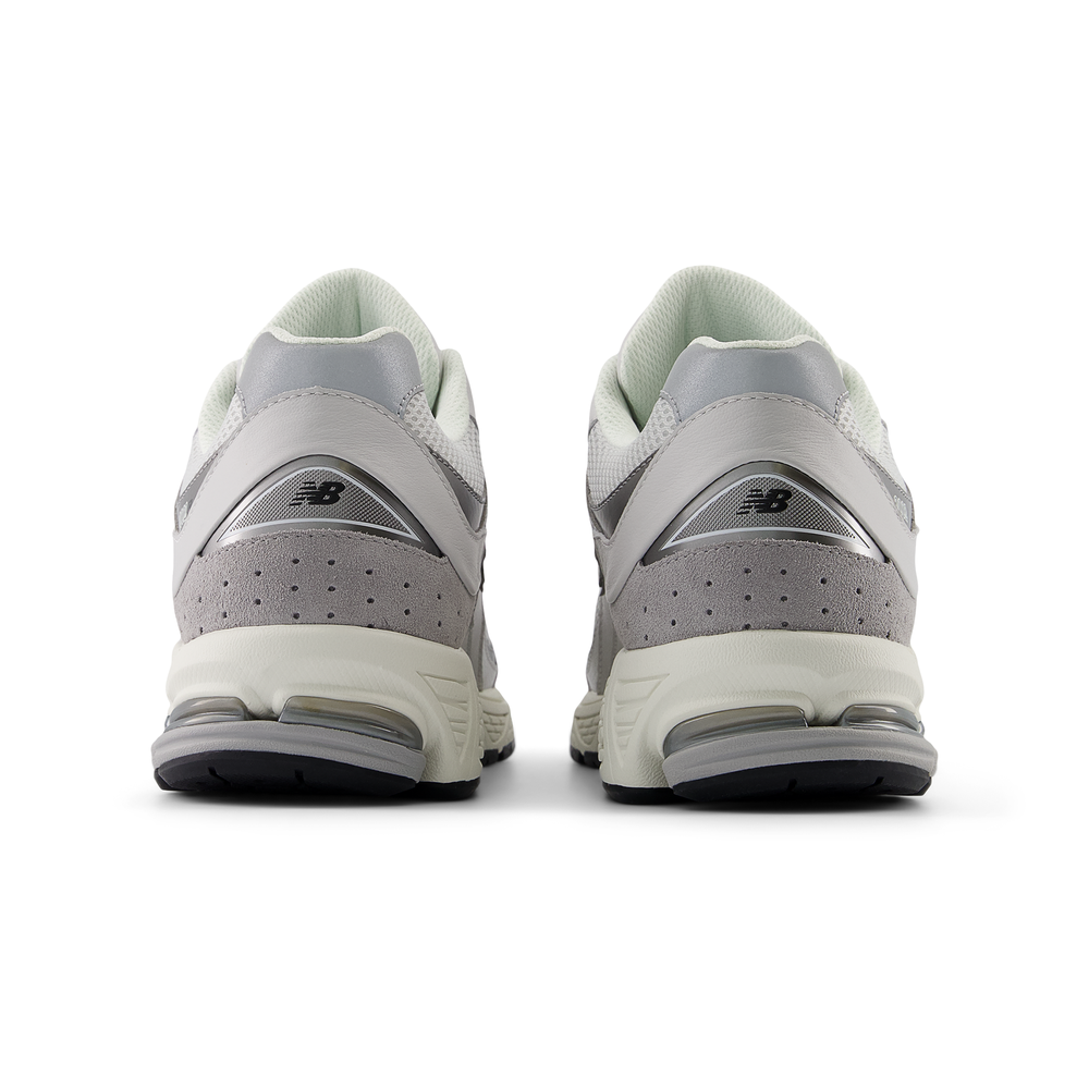 Unisex topánky New Balance M2002RPP – sivé