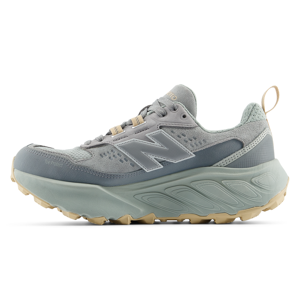 Dámske topánky New Balance Fresh Foam X Hierro Trek WHIET6QZ – sivé