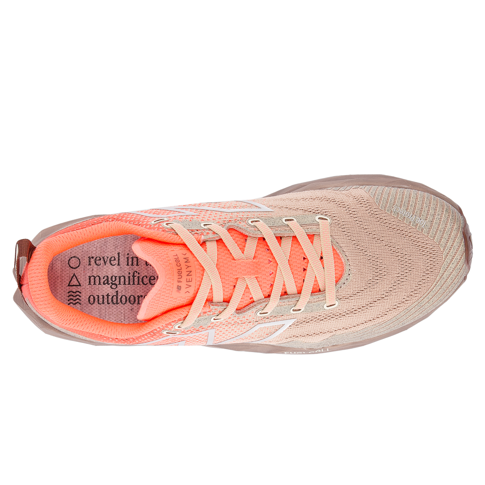 Pánske topánky New Balance FuelCell Venym MTVNYMV1 – béžové