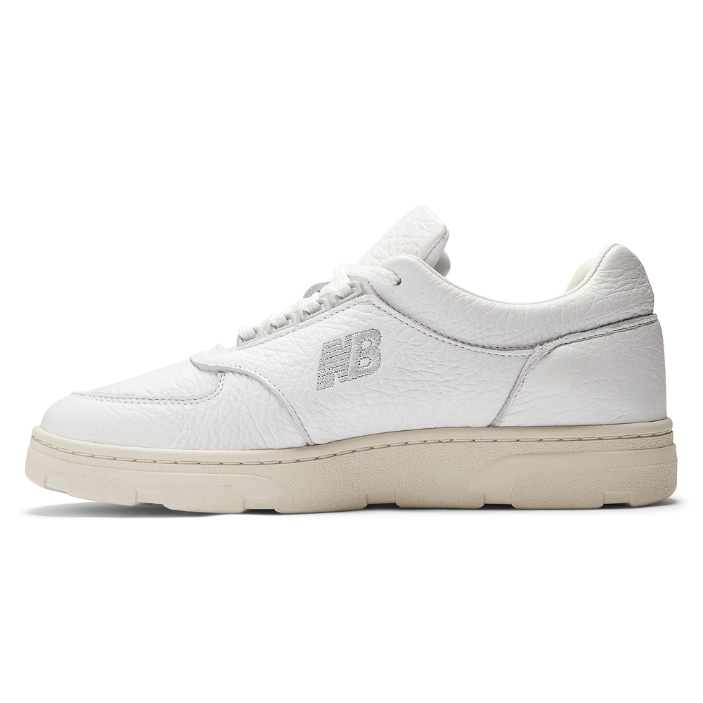 Unisex topánky New Balance Allerdale UADWWHI – biele