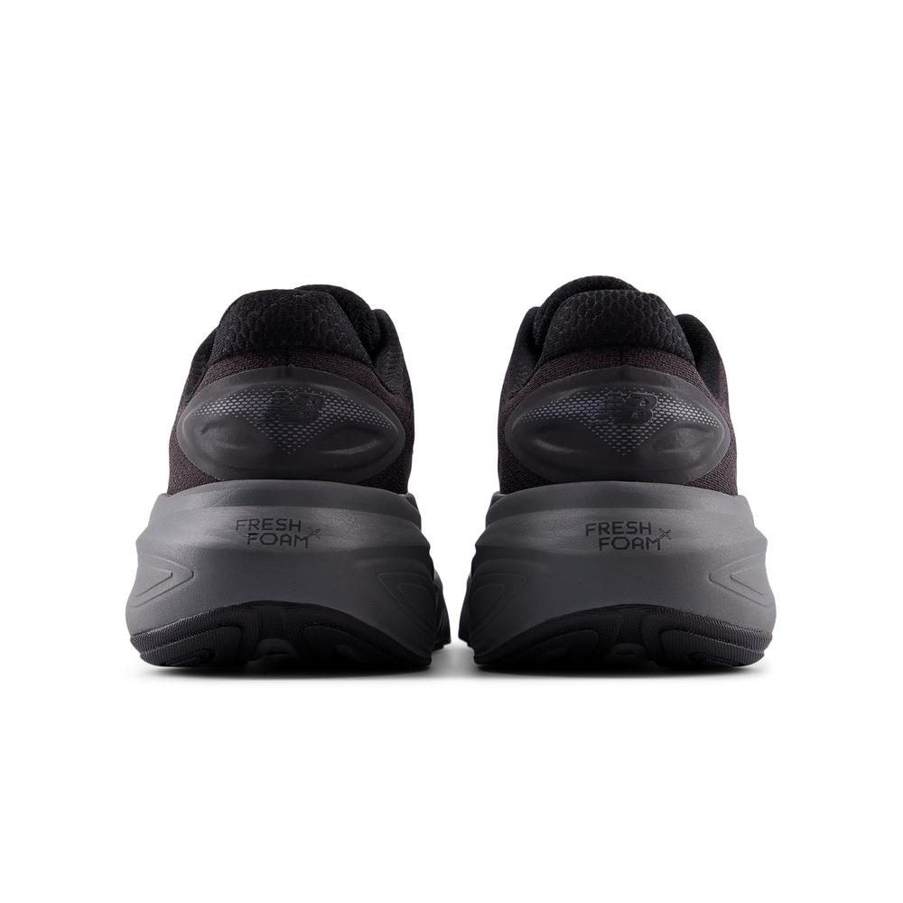 Pánske topánky New Balance Fresh Foam x More v6 MMORLA6 – čierné
