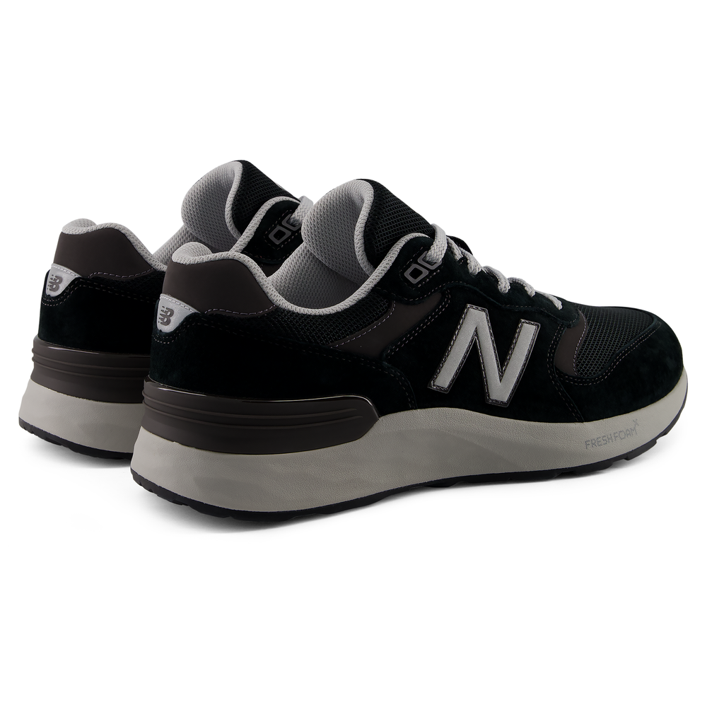 Pánske topánky New Balance M88074B – čierné