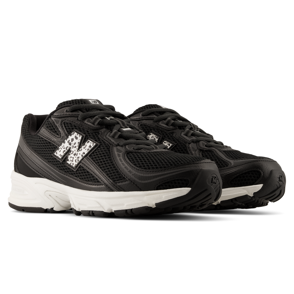 Unisex topánky New Balance U7402B2 – čierné