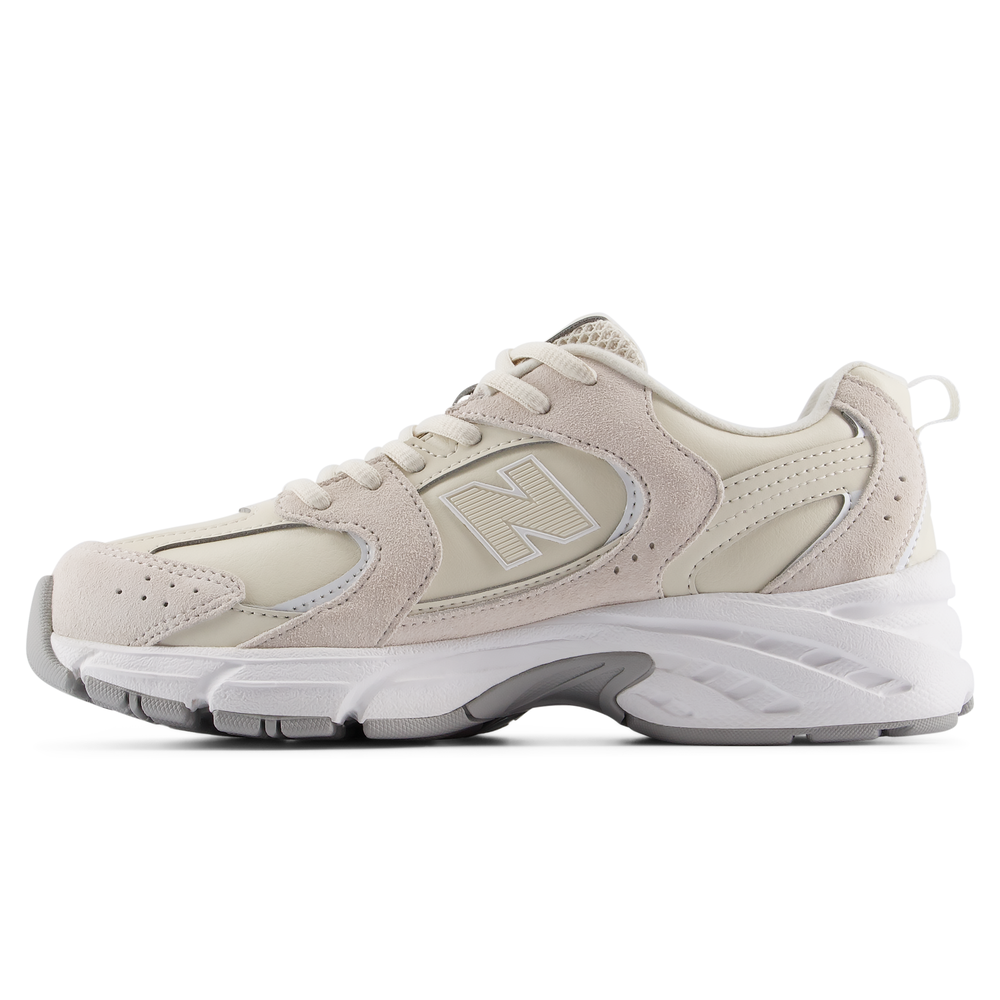 Detské topánky New Balance G5304V7 – béžové