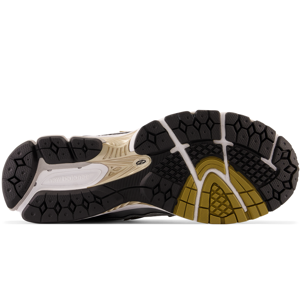 Unisex topánky New Balance M1906RA – striebro