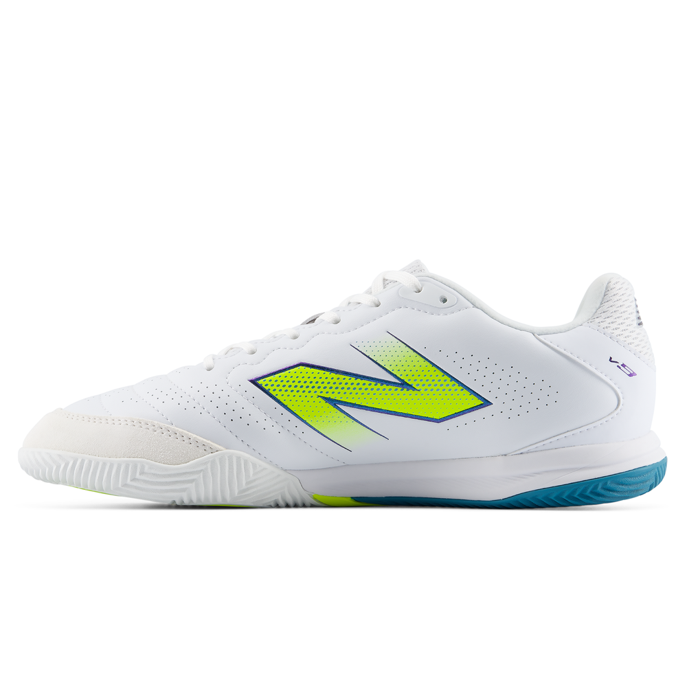 Pánske halovky New Balance FURON PRO IN v9 UF2I8P8 – biele