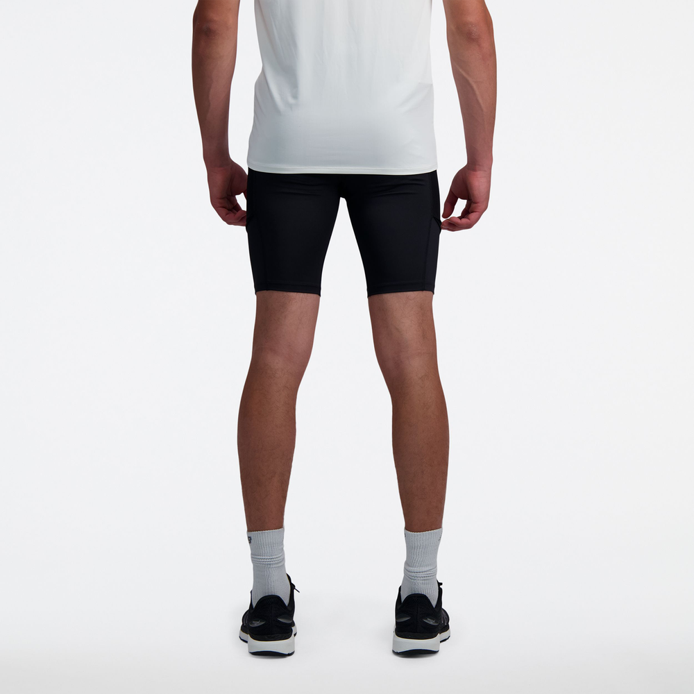 Pánske šortky New Balance MS33283BK – čierne